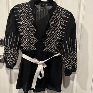 Black umpire waist blouse